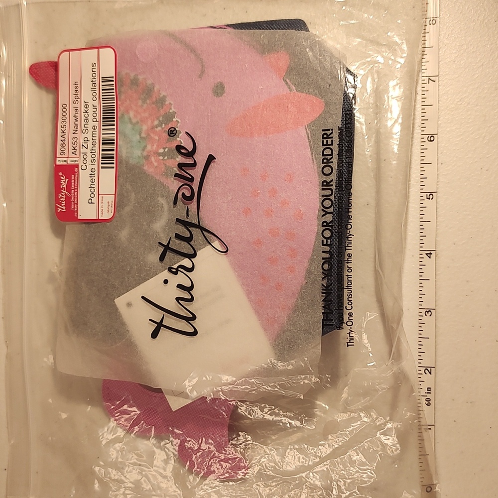 Thirty-one Cool Zip Snacker In Narwhal Splash pattern New In Package Food Safe